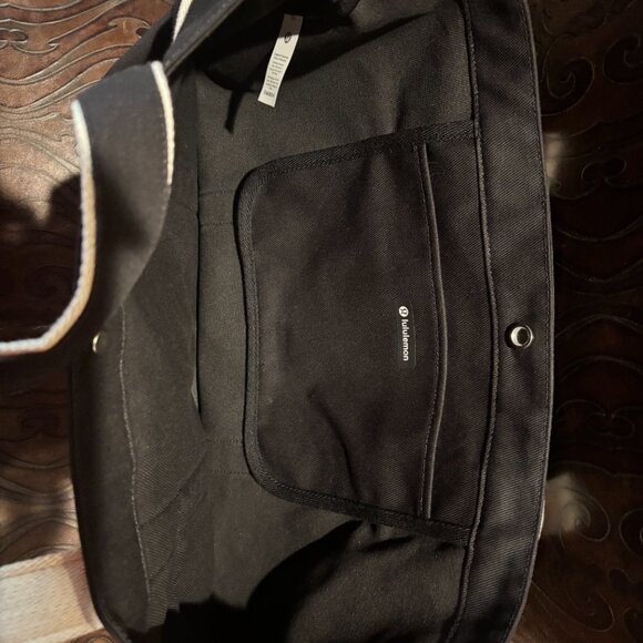 Lululemon Daily Multi-Pocket Canvas Tote Bag 20L - NEW NWT - Black/White Opal - Picture 9 of 10